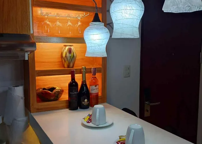 Cozy Hub Bed & Breakfast Manila